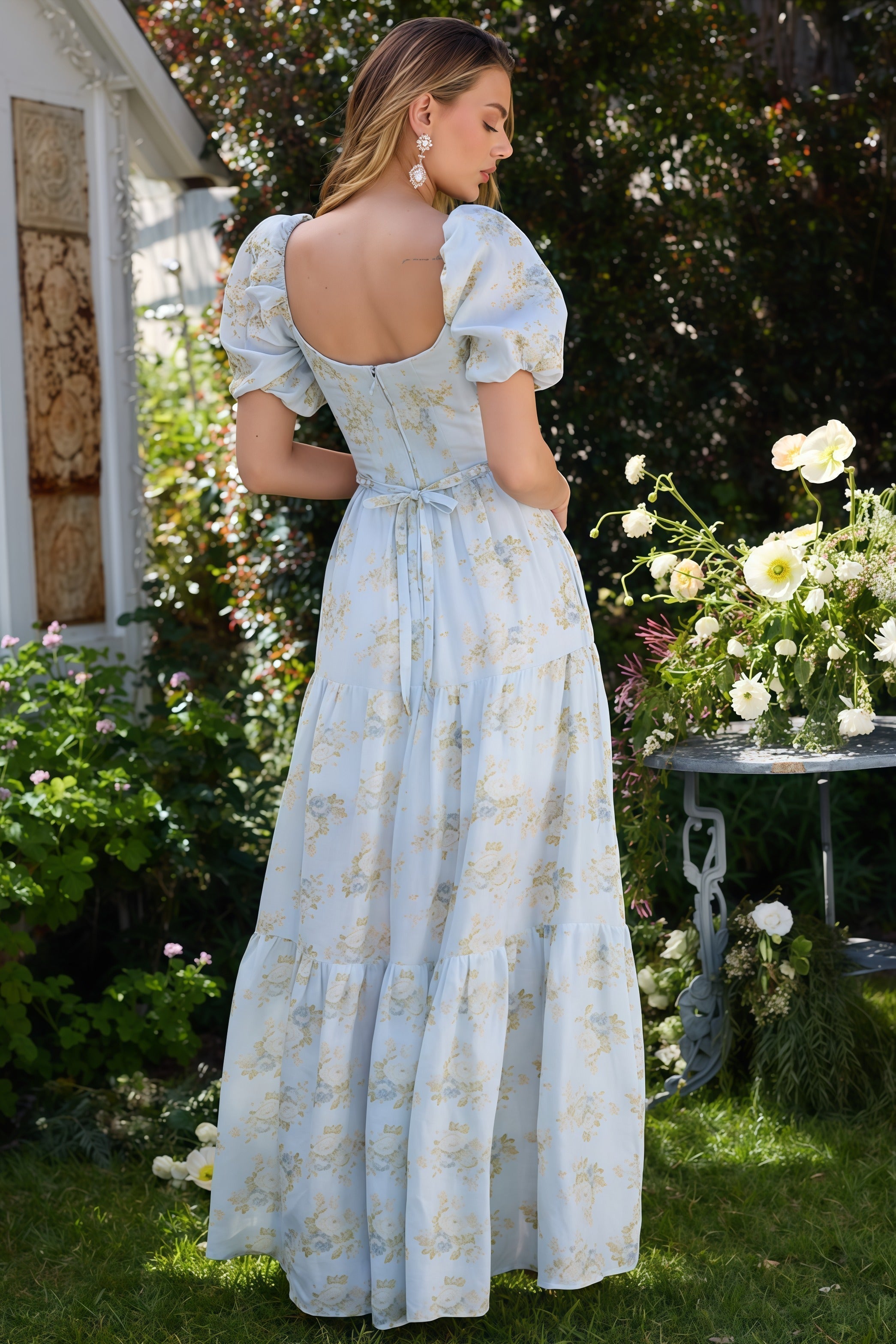 Abril | Vestido Elegante de Caída Fluida