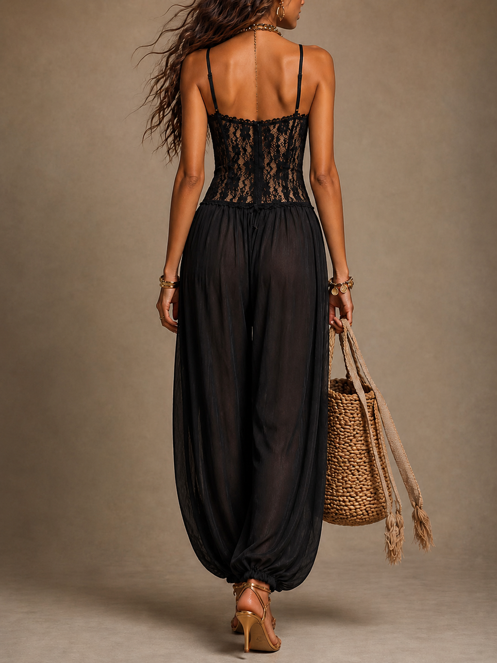 Laia | Enterizo halter con encaje fluido